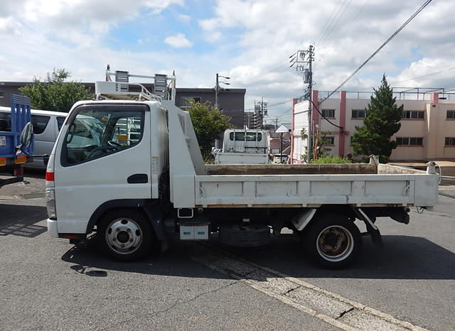 2006 MITSUBISHI Canter full