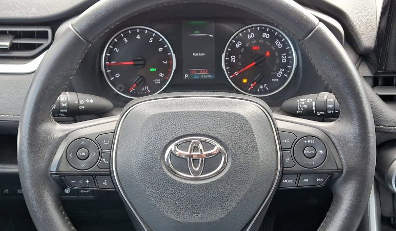 2021 Toyota RAV4 XLE Premium AWD full