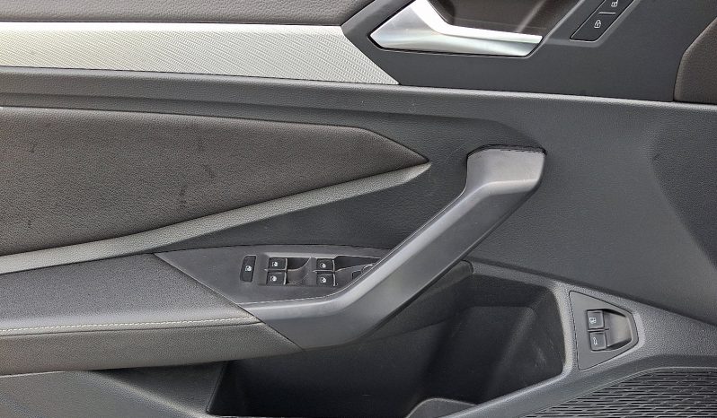 2023 Volkswagen Jetta Sport full